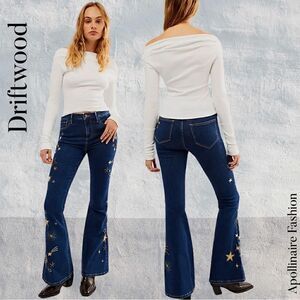 DRIFTWOOD EMBROIDERED FLARE JEANS IN DARK WASH SIZE 34